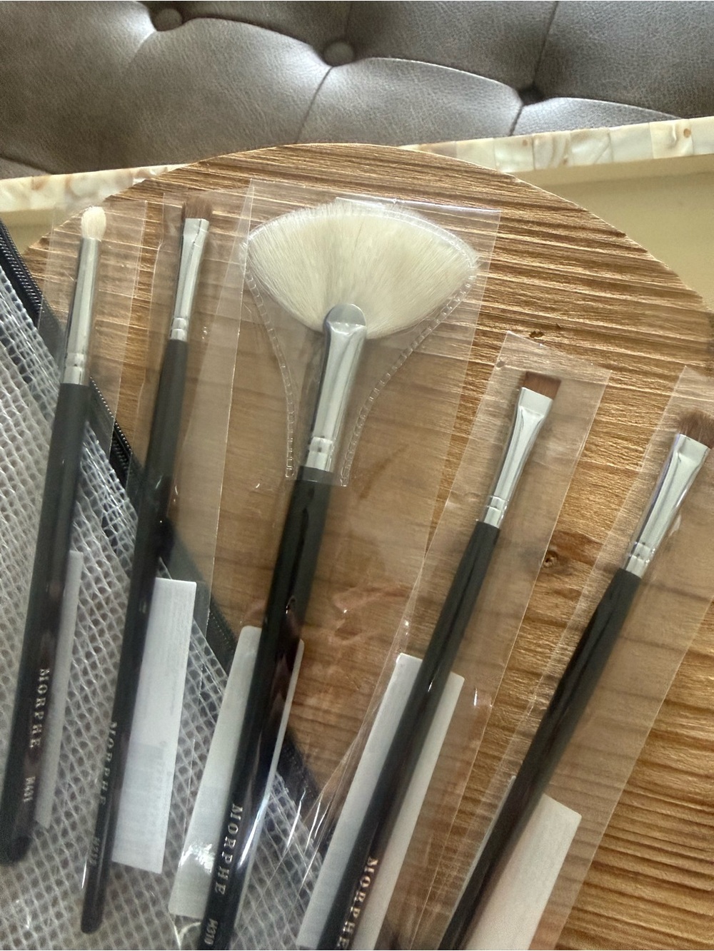 Morphe Black Handle Makeup Brush Set with zipper pouch